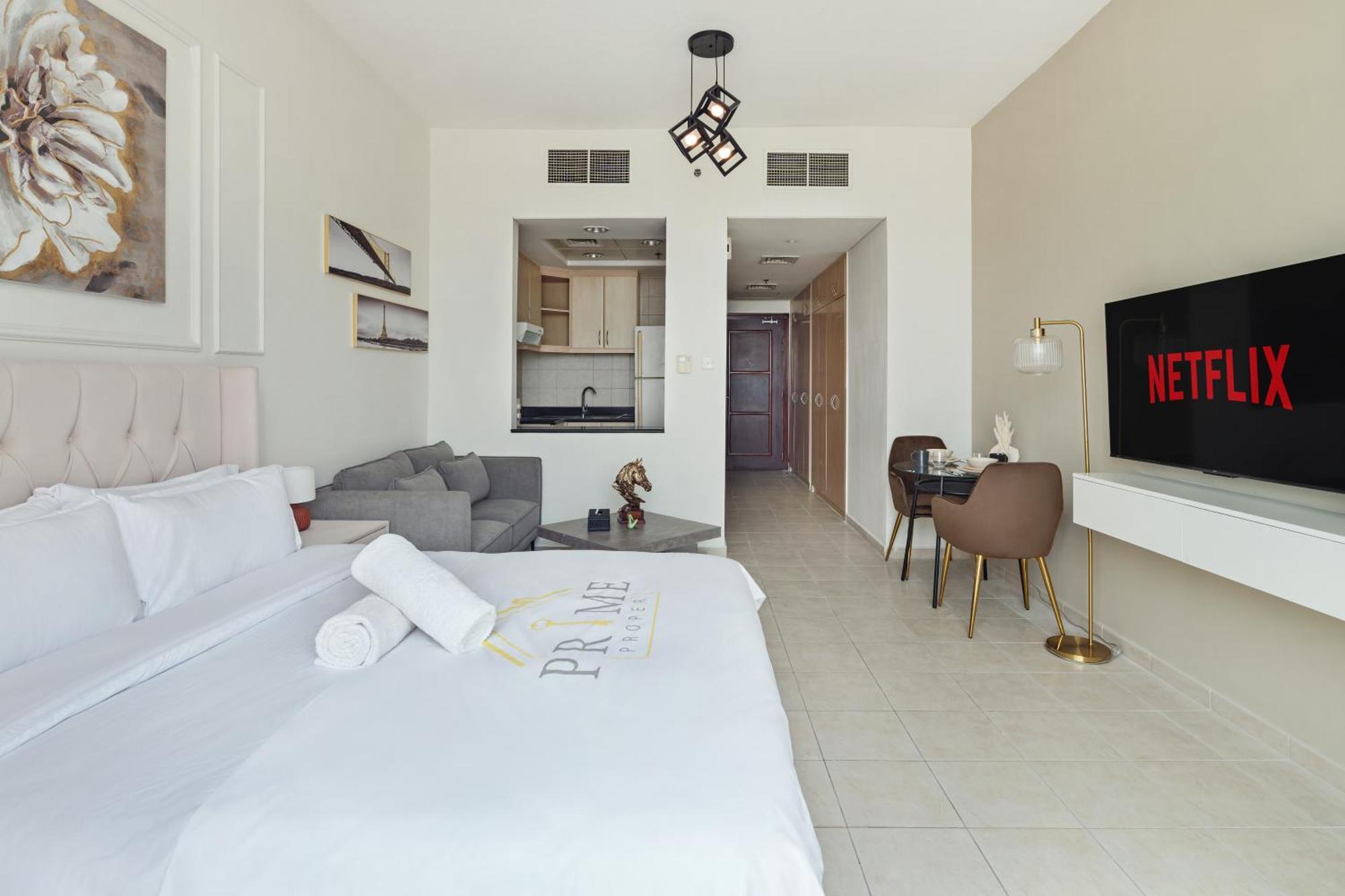 Cozy Close To Jbr And Marina *